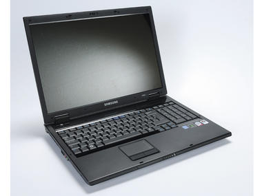 Samsung Aura R700 review